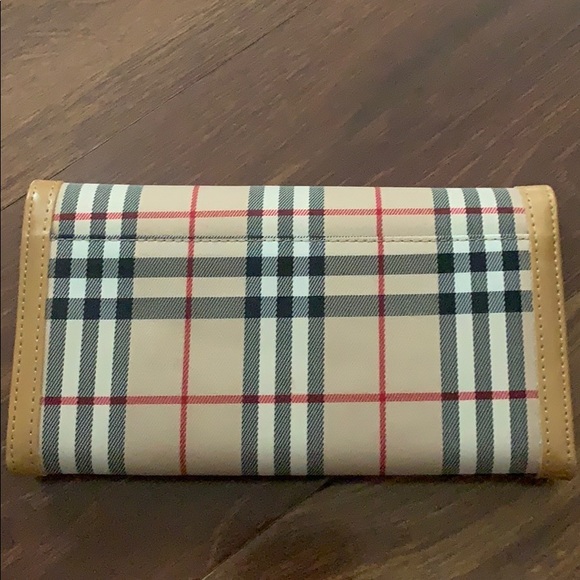 Basic Wallet! - Picture 4 of 5